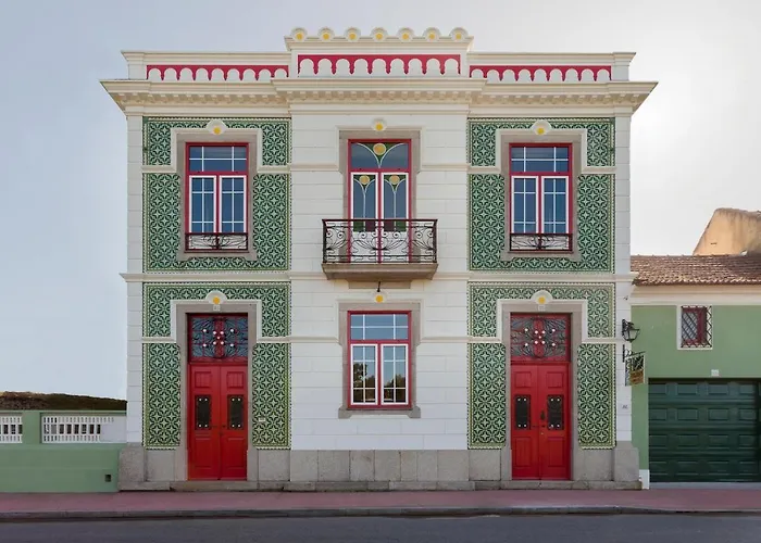 Vintage Balcony Guesthouse Ovar photo