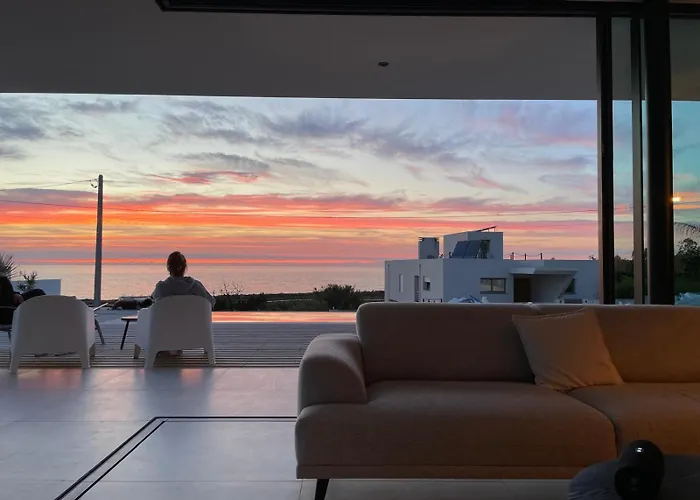 Exclusive Beach House With Full Sea View, Luxury And Comfort By The Sea Murtinheira photo