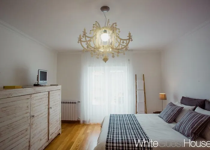 White Guest House Peniche photo